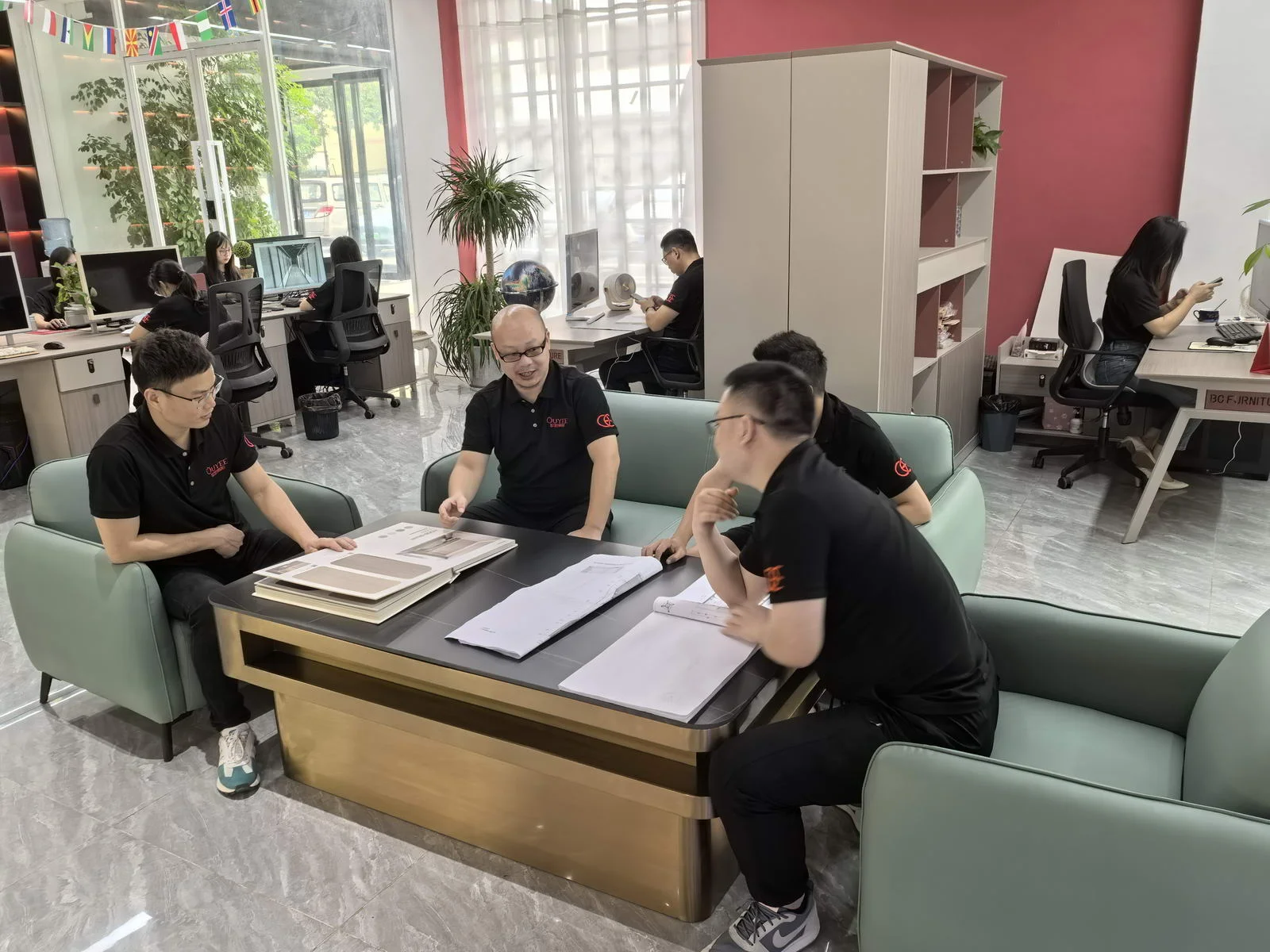 Meet the Working Team · view 6