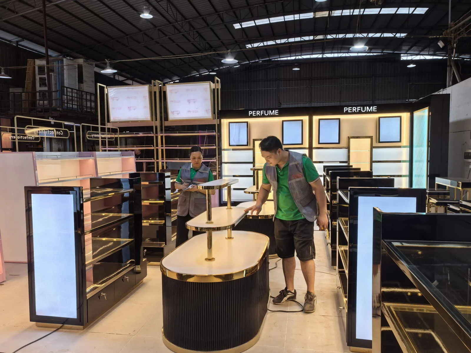Inspection and Installation Checks · view 4