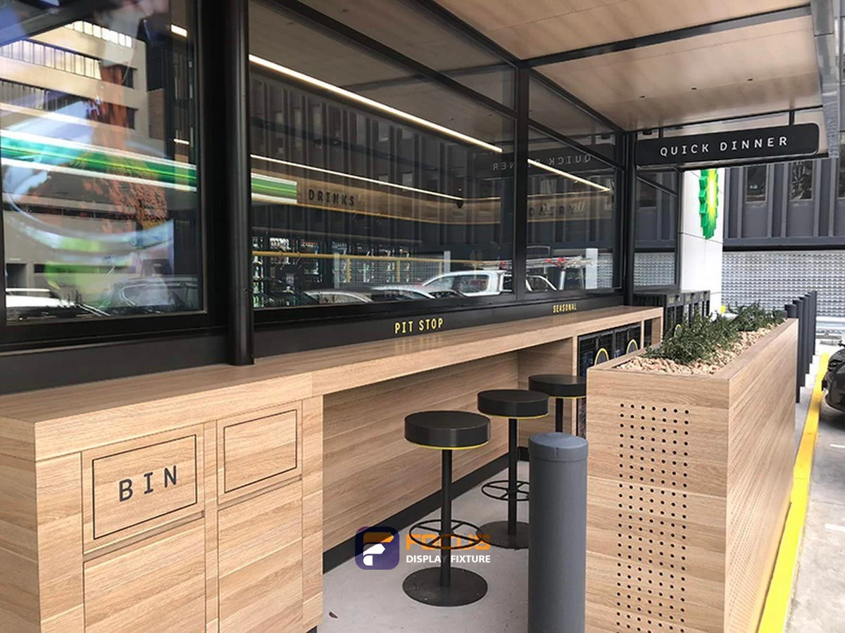 Store 34 — Self-service food store, interior view 9